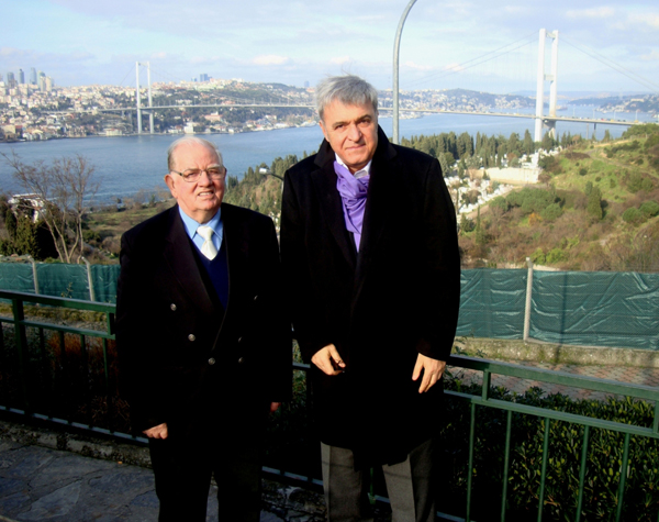 ‘Dünya Mimarlar Başkanı İstanbul’da Abandone Oldu…!’