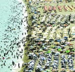 Antalya sahilleri işgal altında