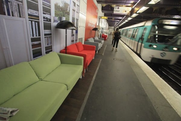 Paris Kent Metrolarında IKEA Sergisi