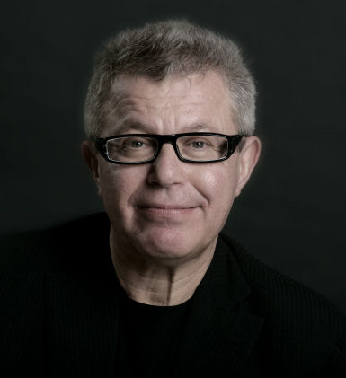Libeskind, Yahudi toplumuna katkılarından dolayı ödüllendirildi