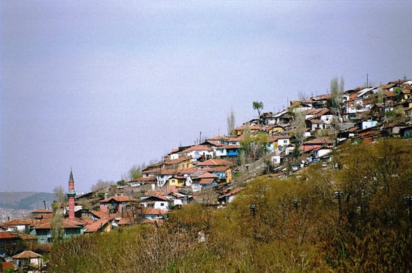 Sermaye, Kentsel Dönüşüm ve Varoş: Fakirin Malı, Zenginin Hazinesi…
