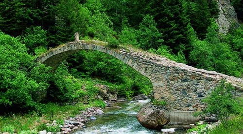 Hukuk çiğnendiği için sit kararı alınıyordu