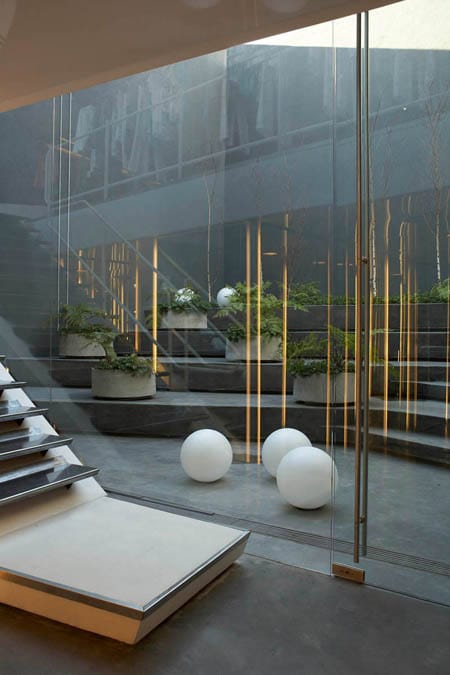 Ayres-11