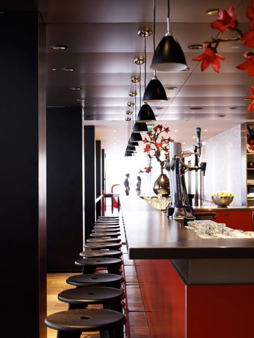 CitizenM-13