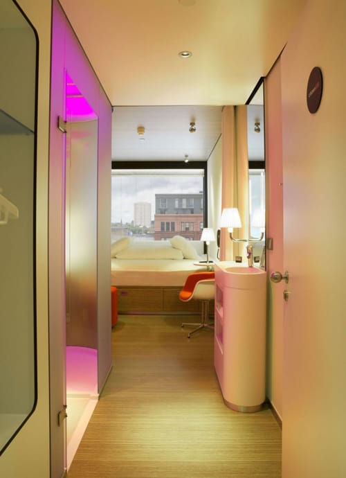 CitizenM-21
