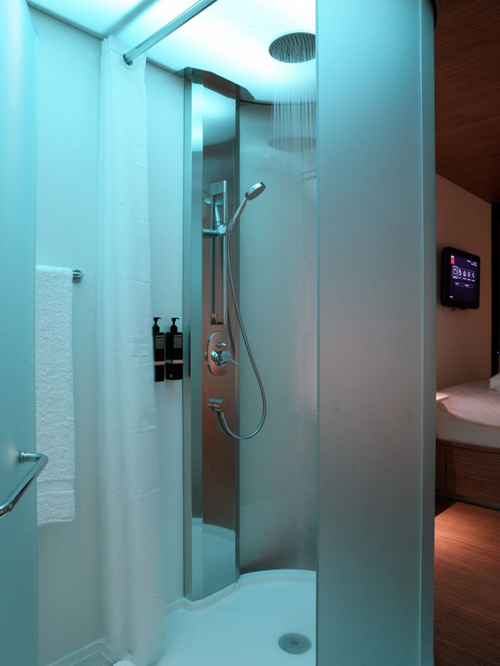CitizenM-27