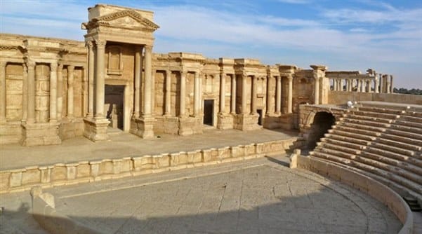 isid-palmira-daki-antik-roma-tiyatrosunu-yikiyor-235736-5