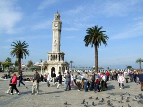 izmir-turk-muzeciligi-panel.jpg