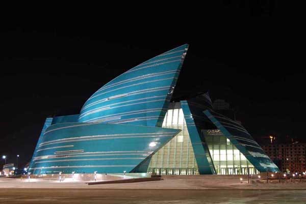 kazakhstan_concert_hall_s020310_3