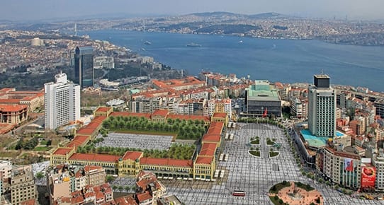 Topçu Kışlası rafa kalktı da hesap kime yazıldı? / Ömer Erbil