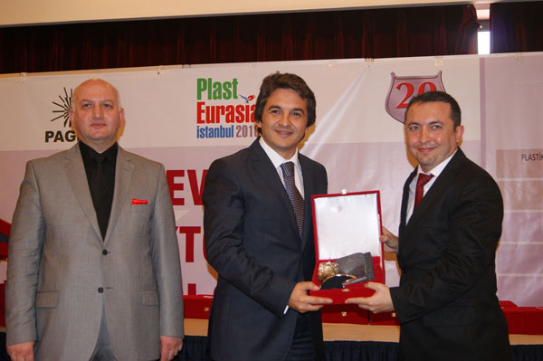Pagev teknoloji ödülleri’nde viko ve farmamak birinci oldu