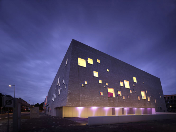 Amphion-3