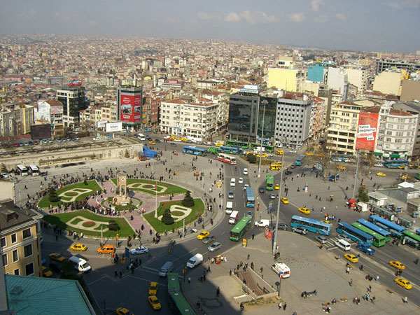 Sayın Başbakan Sizi Şeytan mı Dürtüyor