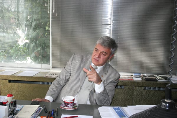 Ahmet-Vefik-Alp-6