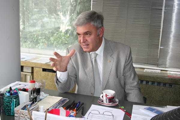 Ahmet-Vefik-Alp-8